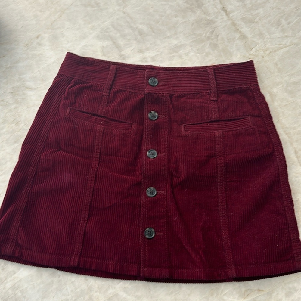 American Eagle corduroy skirt, cranberry size 2